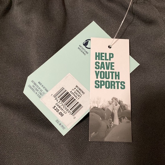 DSG Shorts - Picture 2 of 3